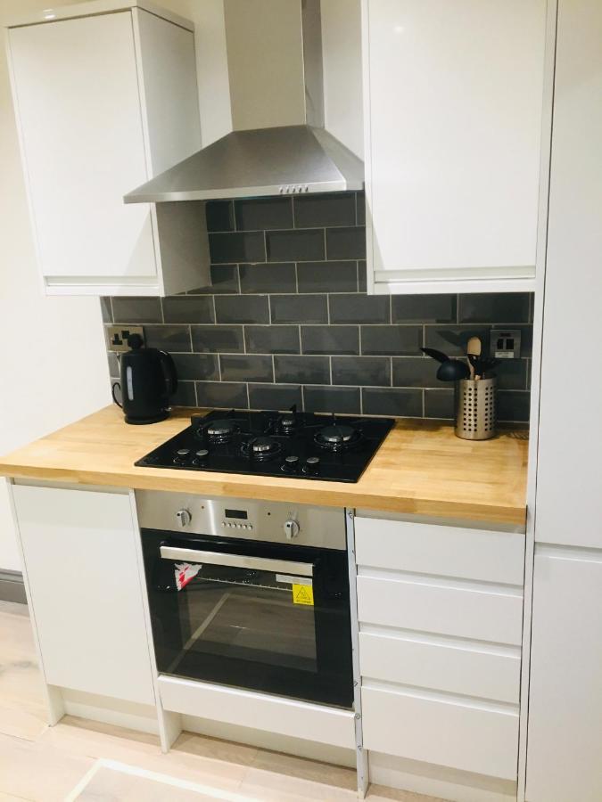 Classic Brixton City Apartment ลอนดอน ภายนอก รูปภาพ